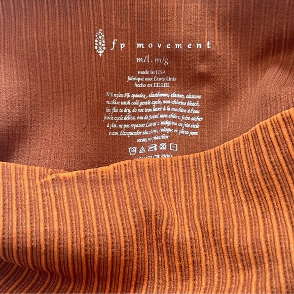 Free People Movement Good Karma Leggings - Picture 4 of 17